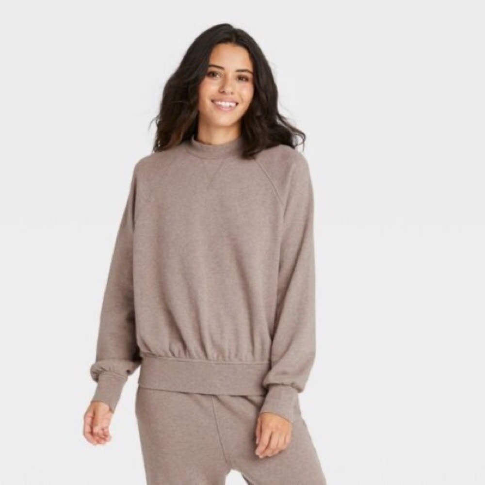 Brown matching sweatshirt set!